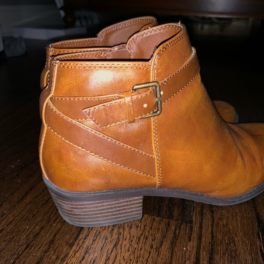 American Eagle Leather Booties